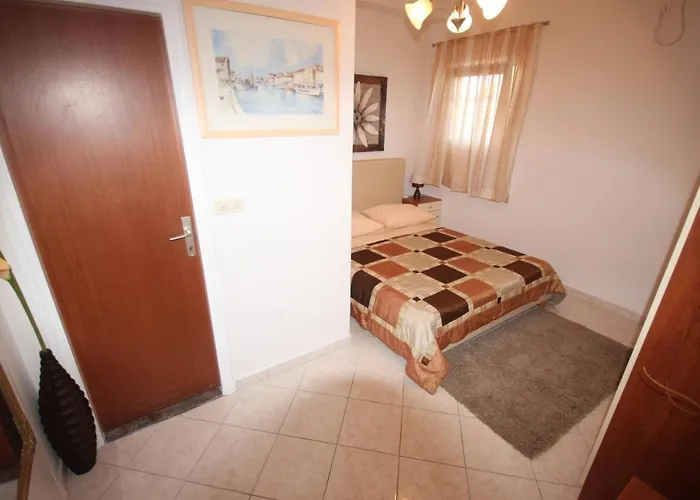 Small For A Great * Zadar